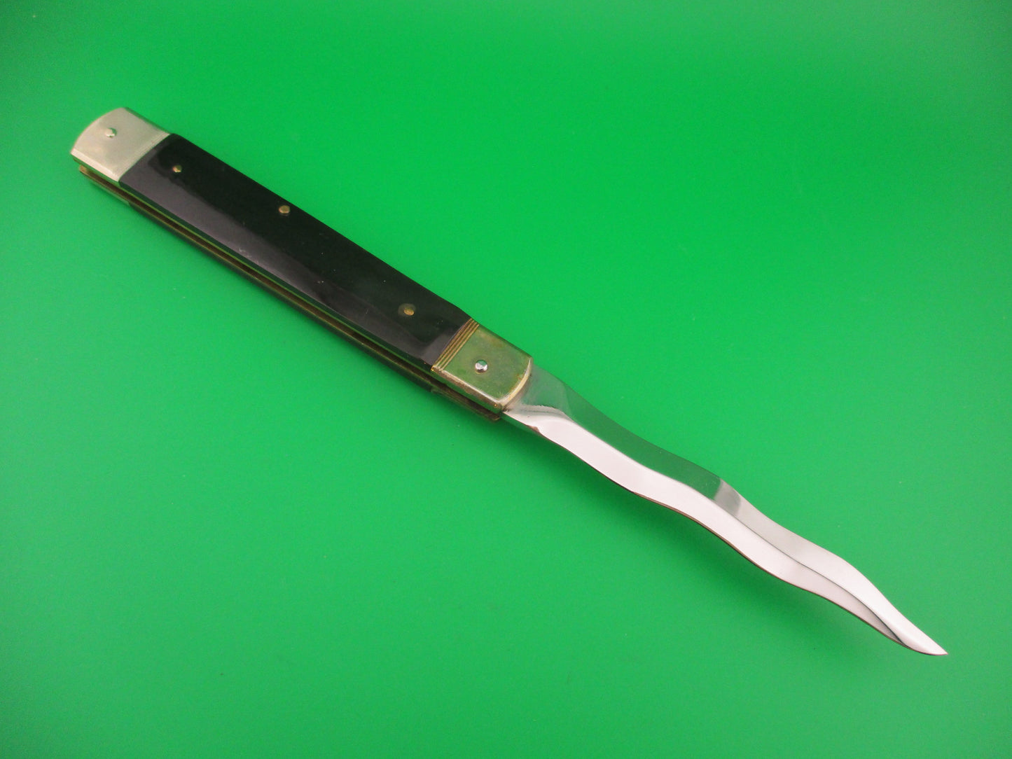 Hubertus 14cm German Lever Slimline KRIS blade Horn handled automatic knife