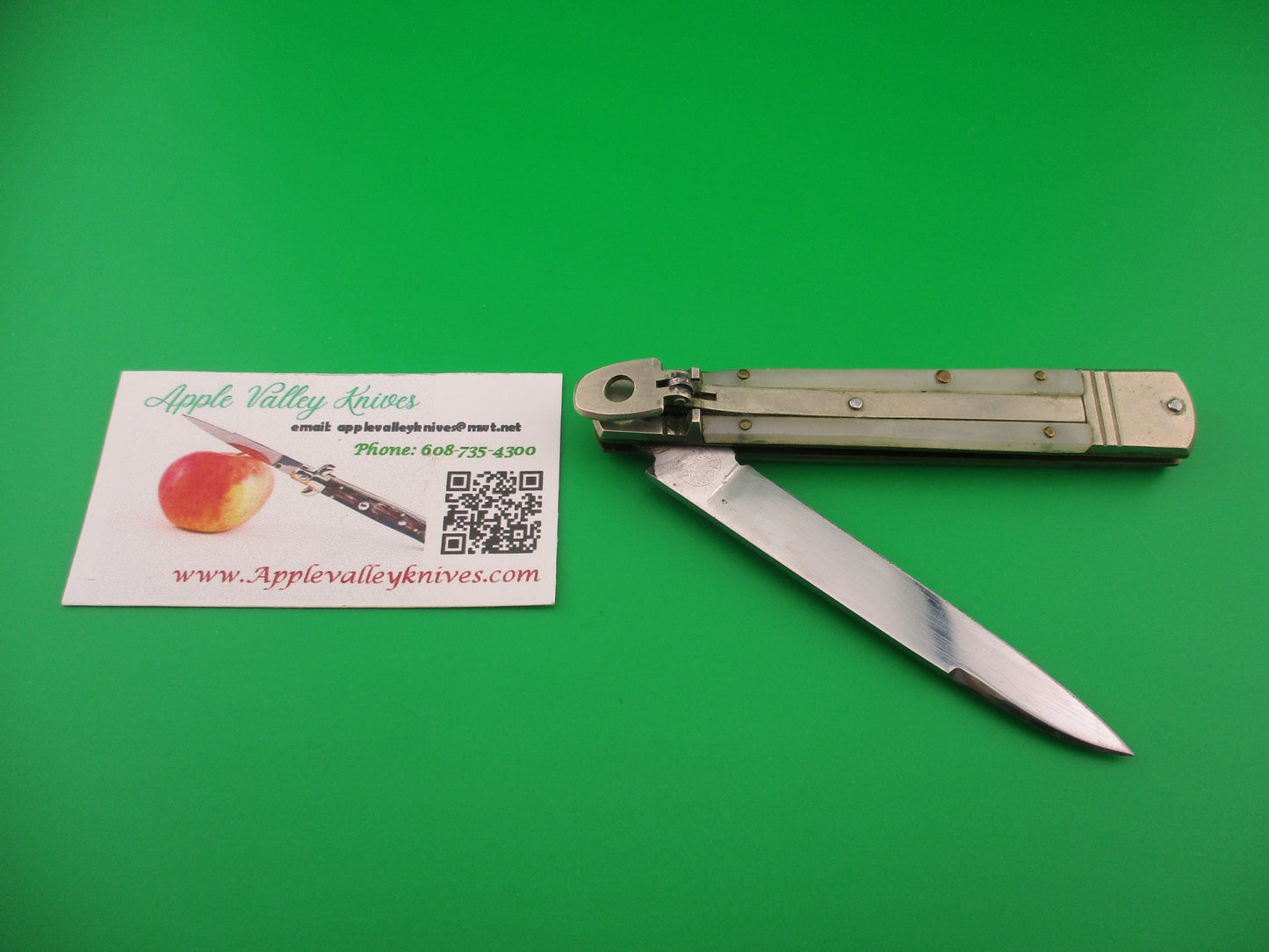 DELCIMA MANIAGO 21cm Italian Lever Pearlex Vintage Automatic knife