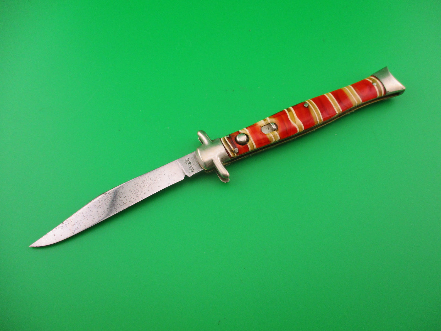 Remington R645 Bowtie Fishtail Candystripe Vintage 1940s automatic knife