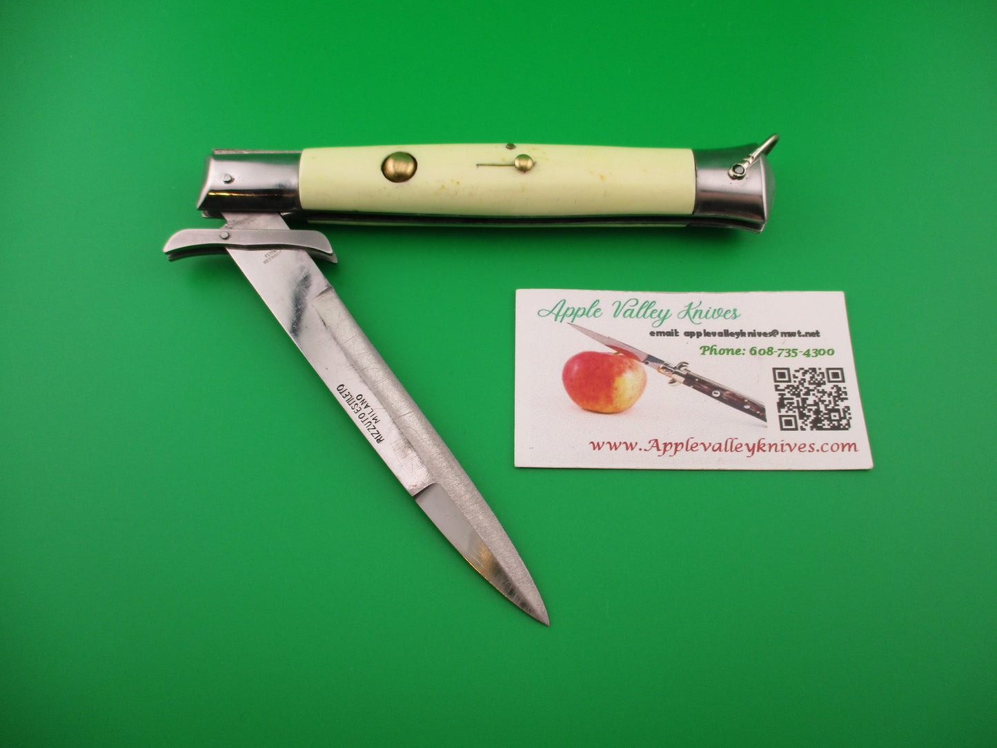 Rizzuto Estileto Milano 28cm Japanese Batwing White vintage automatic knife