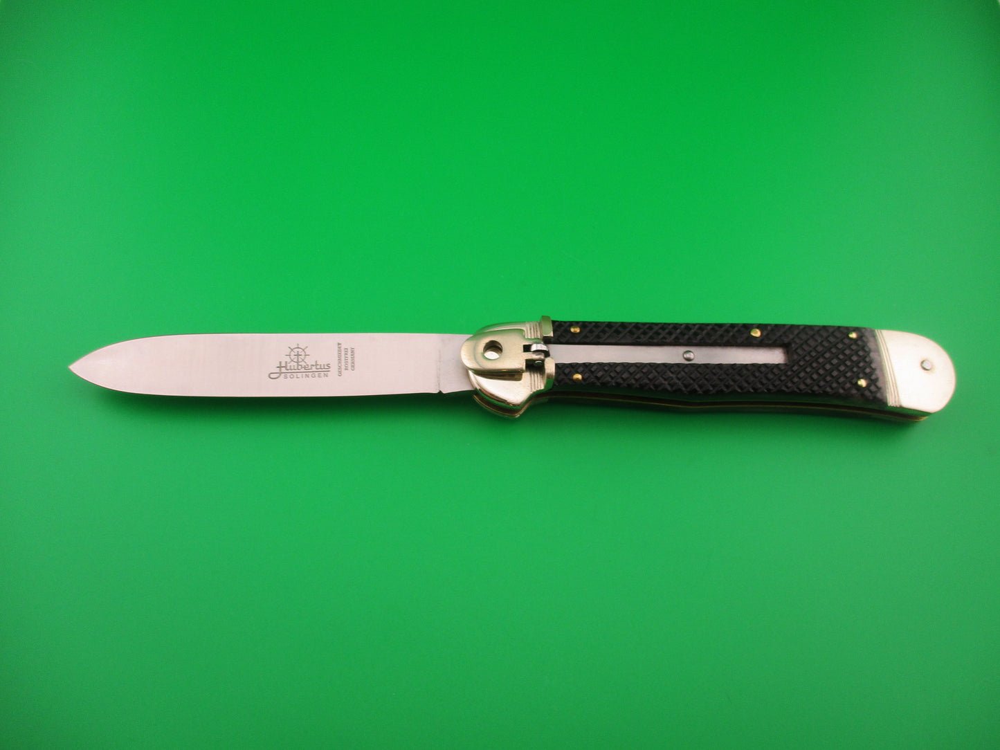 Hubertus SOLINGEN 13cm German Lever Black checkered large automatic knife