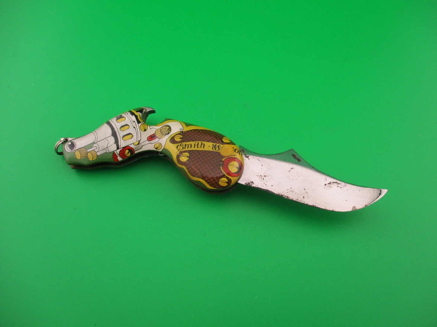 Tiny Russian RPK 12cm Smith & Wesson artwork vintage automatic knife