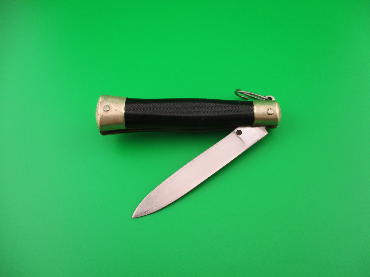 Sterile 17cm French Bargeon Ring pull Checkered Low button automatic knife