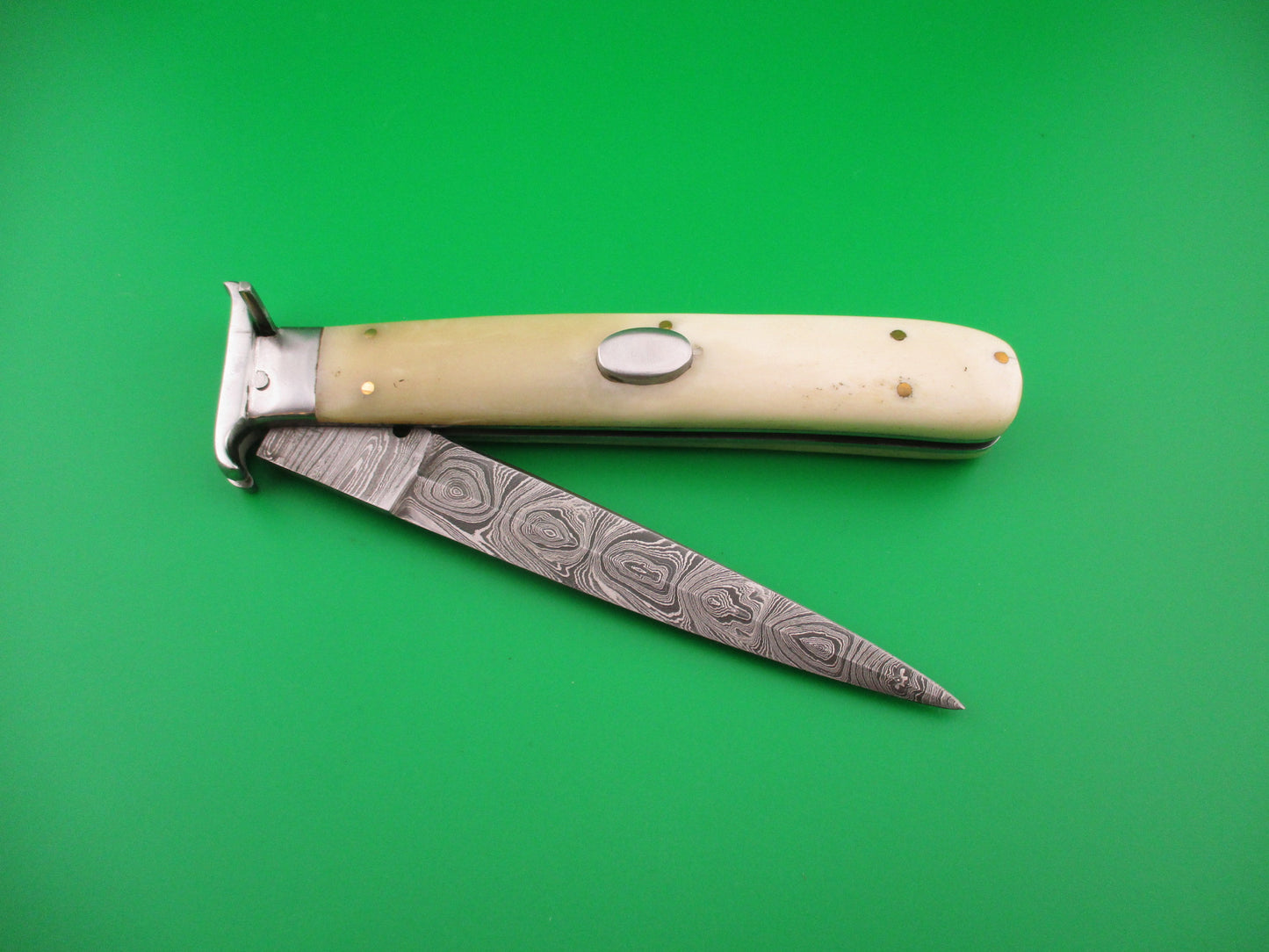 Custom 29cm Damascus Dagger grind Oval Button Smooth bone automatic knife w guards