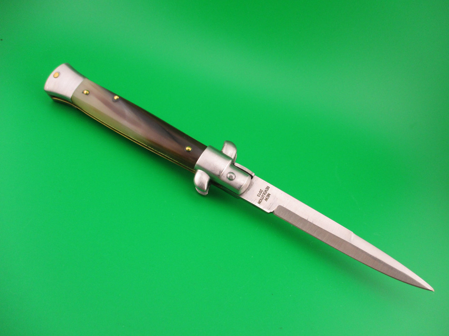 ARMANDO BELTRAME ITALY 22cm Italian Swivel bolster Red dot automatic knife