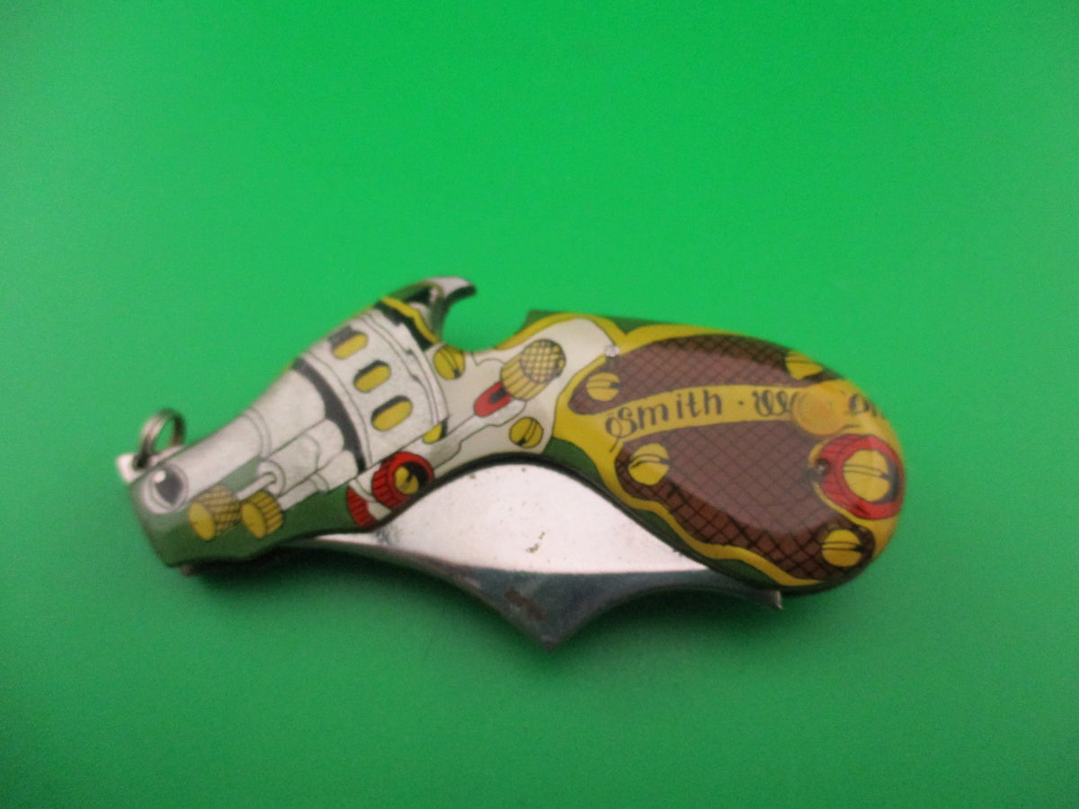 Tiny Russian RPK 12cm Smith & Wesson artwork vintage automatic knife