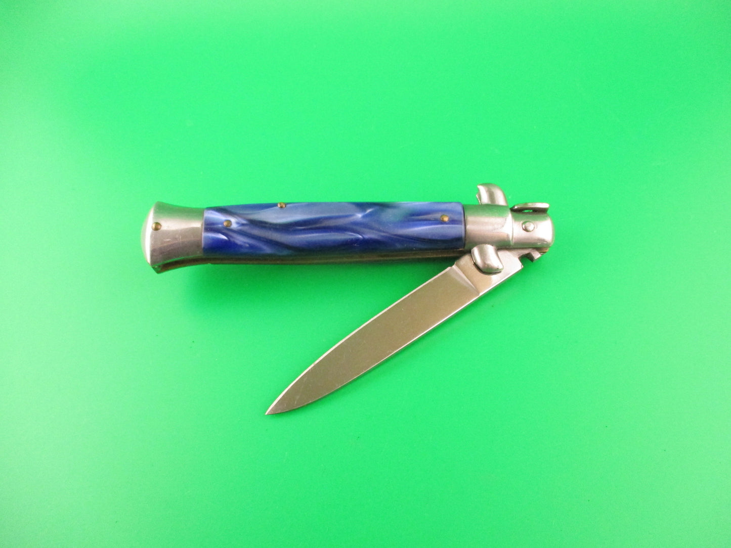 ERN (crown & scimitar) Rostfrei 21cm Italian Swivel bolster blue acrylic automatic knife
