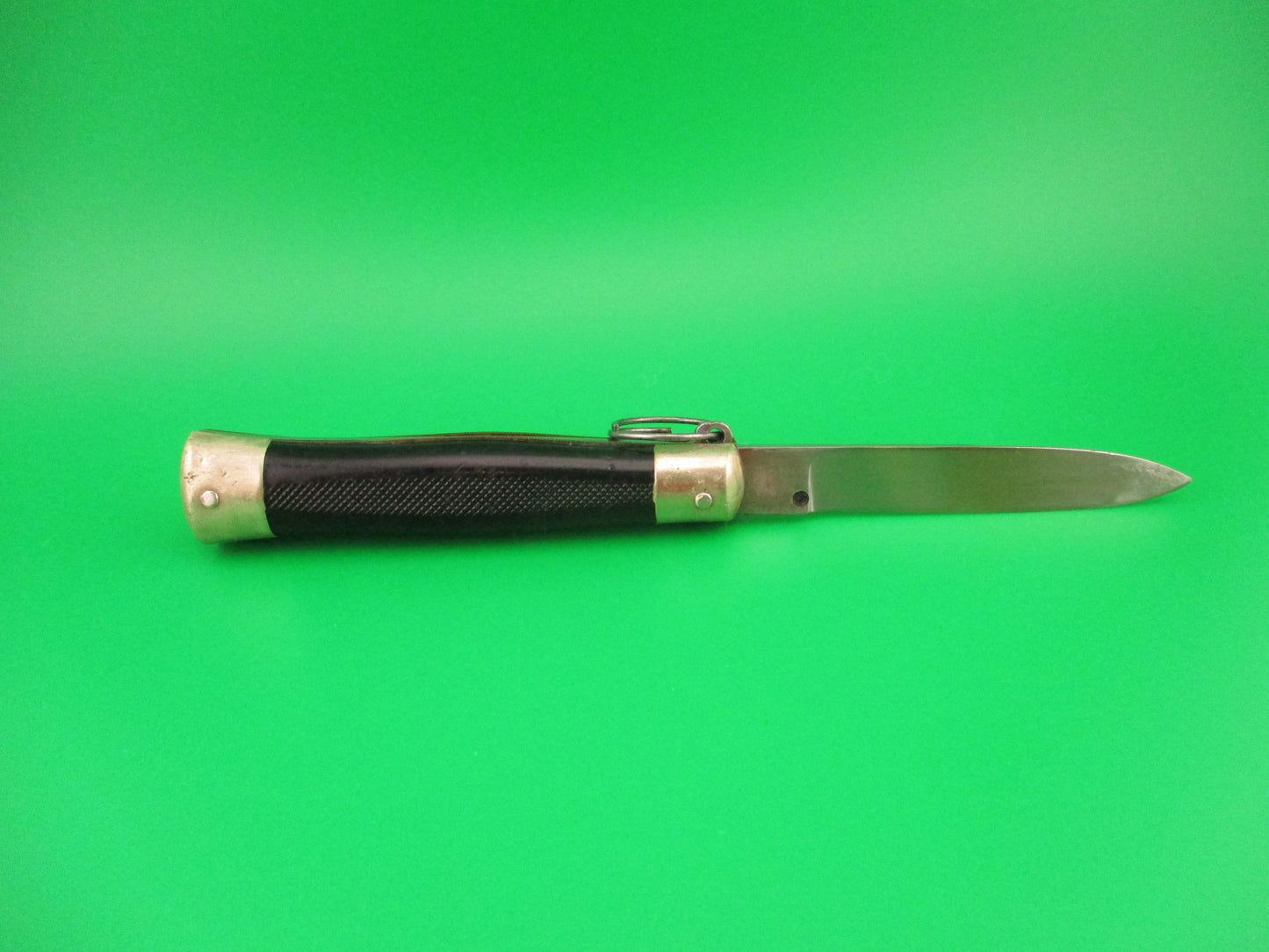 Sterile 17cm French Bargeon Ring pull Checkered Low button automatic knife