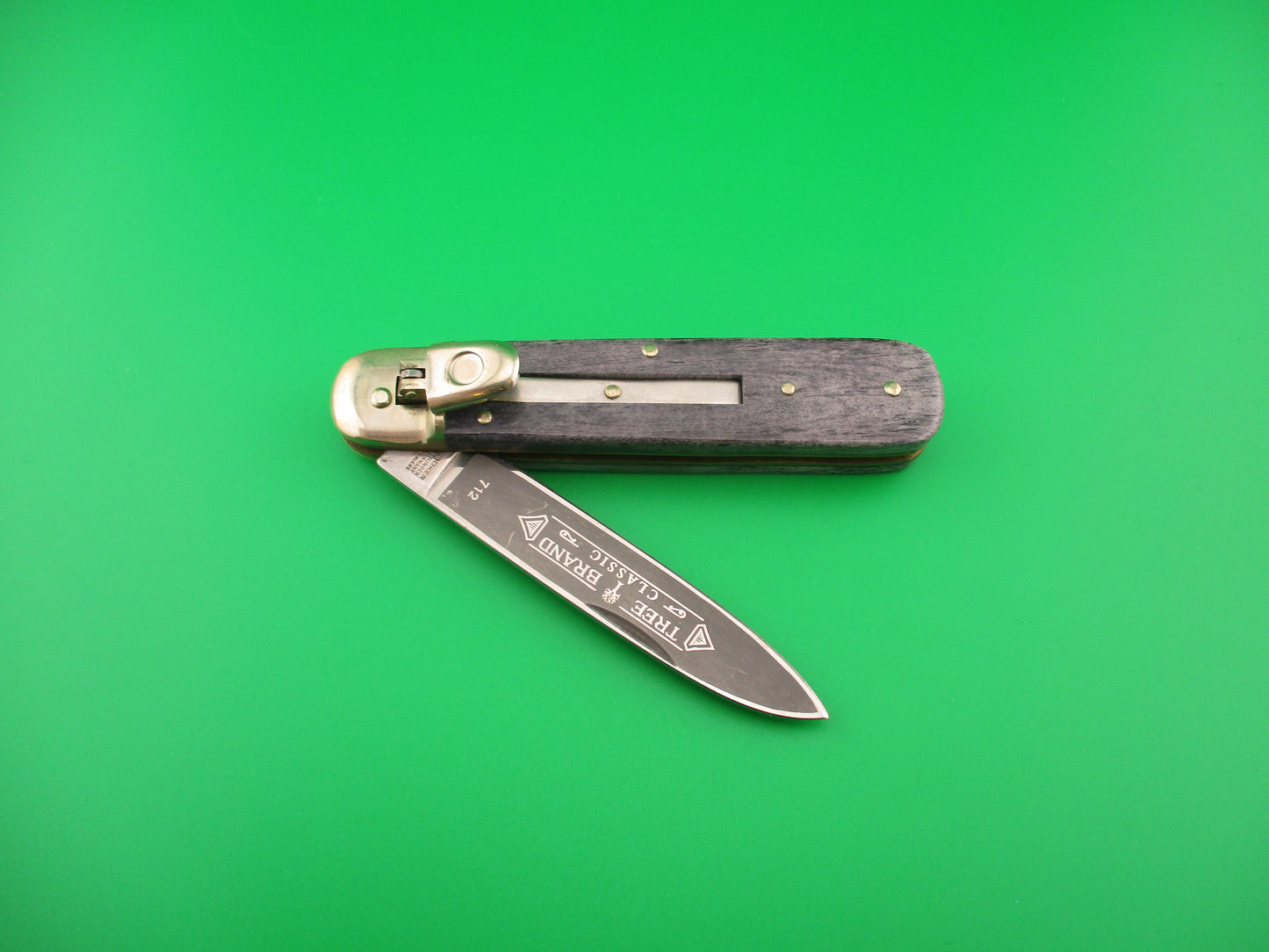BOKER TREE BRAND CLASSIC 712 11cm German Lever automatic knife Gray bone