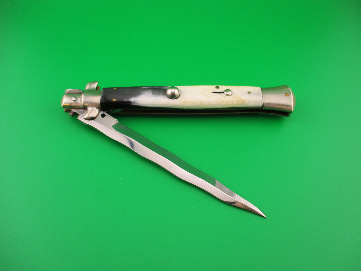M ITALY INOX 28cm Italian Picklock 1950s Brazilian horn Kris blade automatic knife