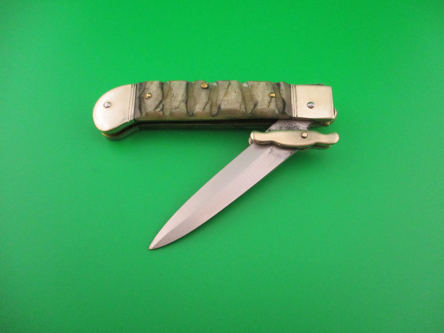Hubertus 10cm GUARDIAN BIGHORN EDITION STAINLESS SOLINGEN Lever switchblade knife