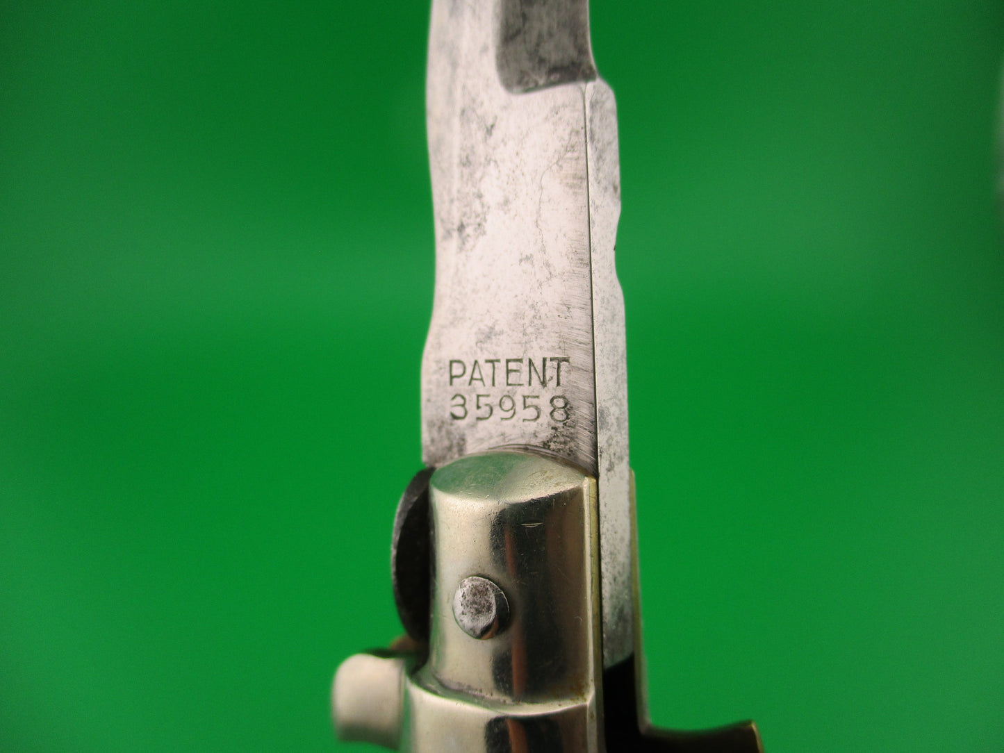 Latama ITALY 28cm Italian Picklock Kris 1950s Cream & Green horn vintage automatic knife