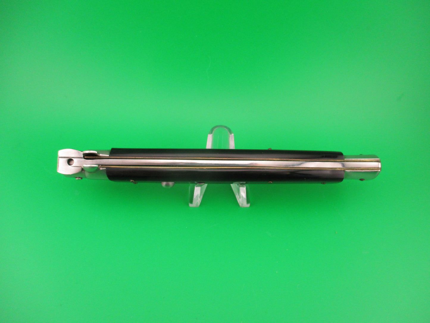 Sterile 33cm Italian Swivel bolster Flat grind automatic knife