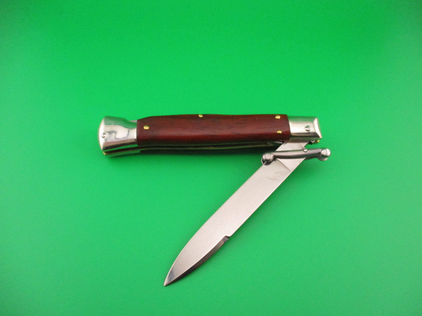 z AKC Italy 23cm Italian Swing guard Rosewood handled automatic knife