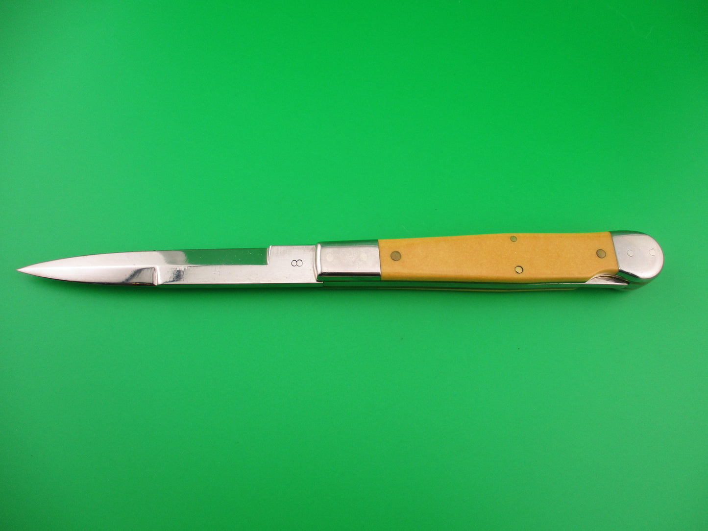 z DANIELS 8 Custom Yellow Lockback Automatic Jack knife