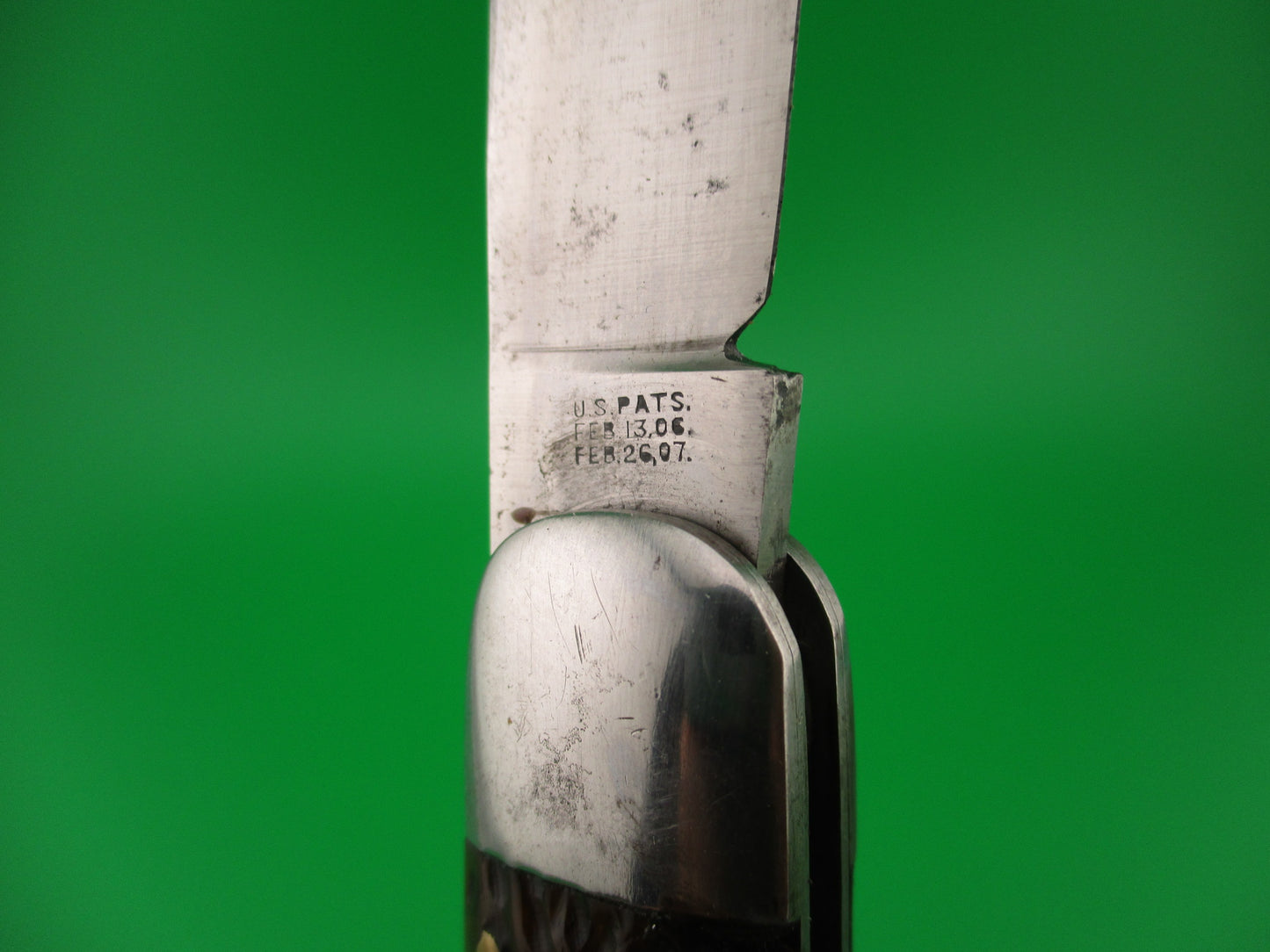 SCHRADE CUT CO Hunter Early 1543 3/4 Jigged Bone antique switchblade knife
