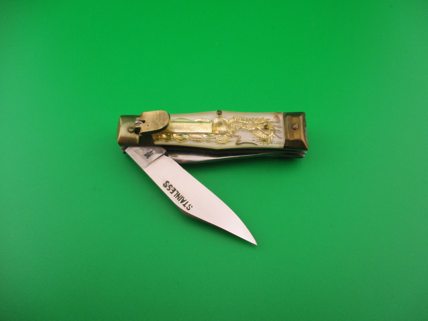 OMOR JAPAN 14cm Japanese Lever Bullfighter RARE 2 blade vintage automatic knife NIB