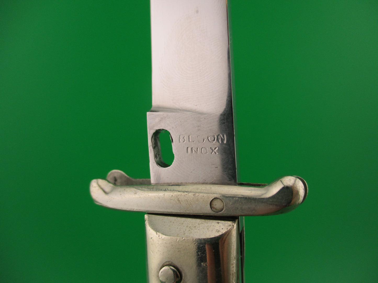 BEGON INOX MODELE DEPOSE 24cm French Swing Guard Black checkered automatic knife