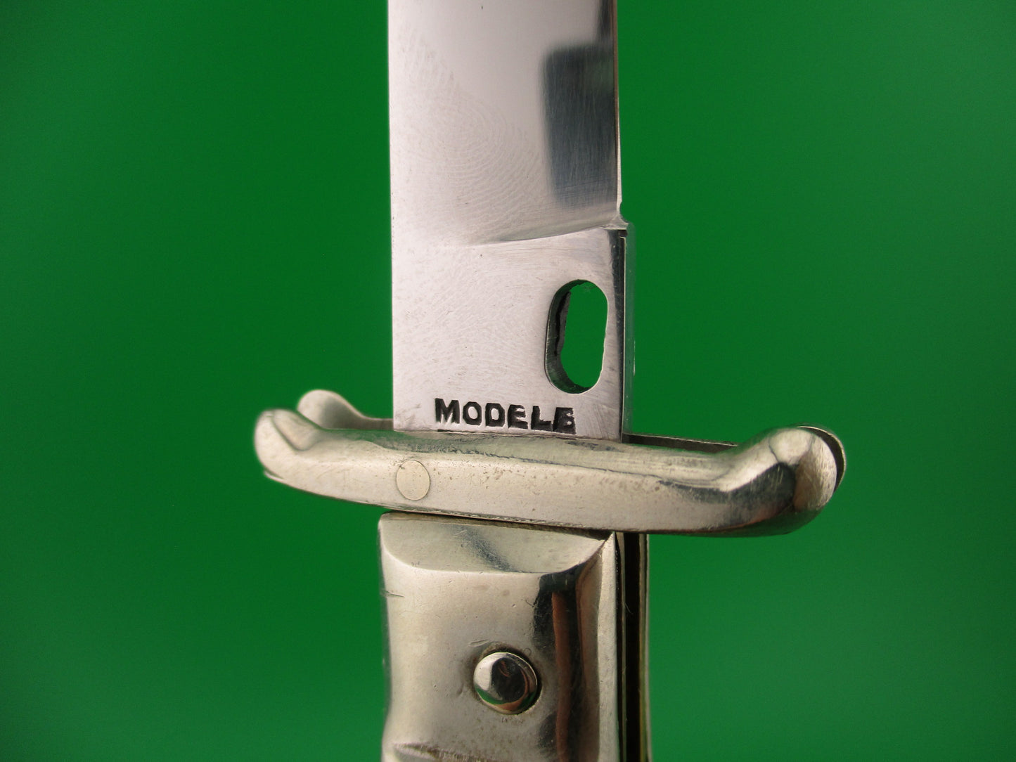 BEGON INOX MODELE DEPOSE 24cm French Swing Guard Black checkered automatic knife