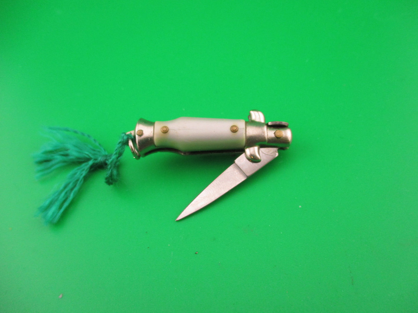 INOX 7cm Italian Mini Picklock Gray 3 pin vintage automatic knife w Green tassel