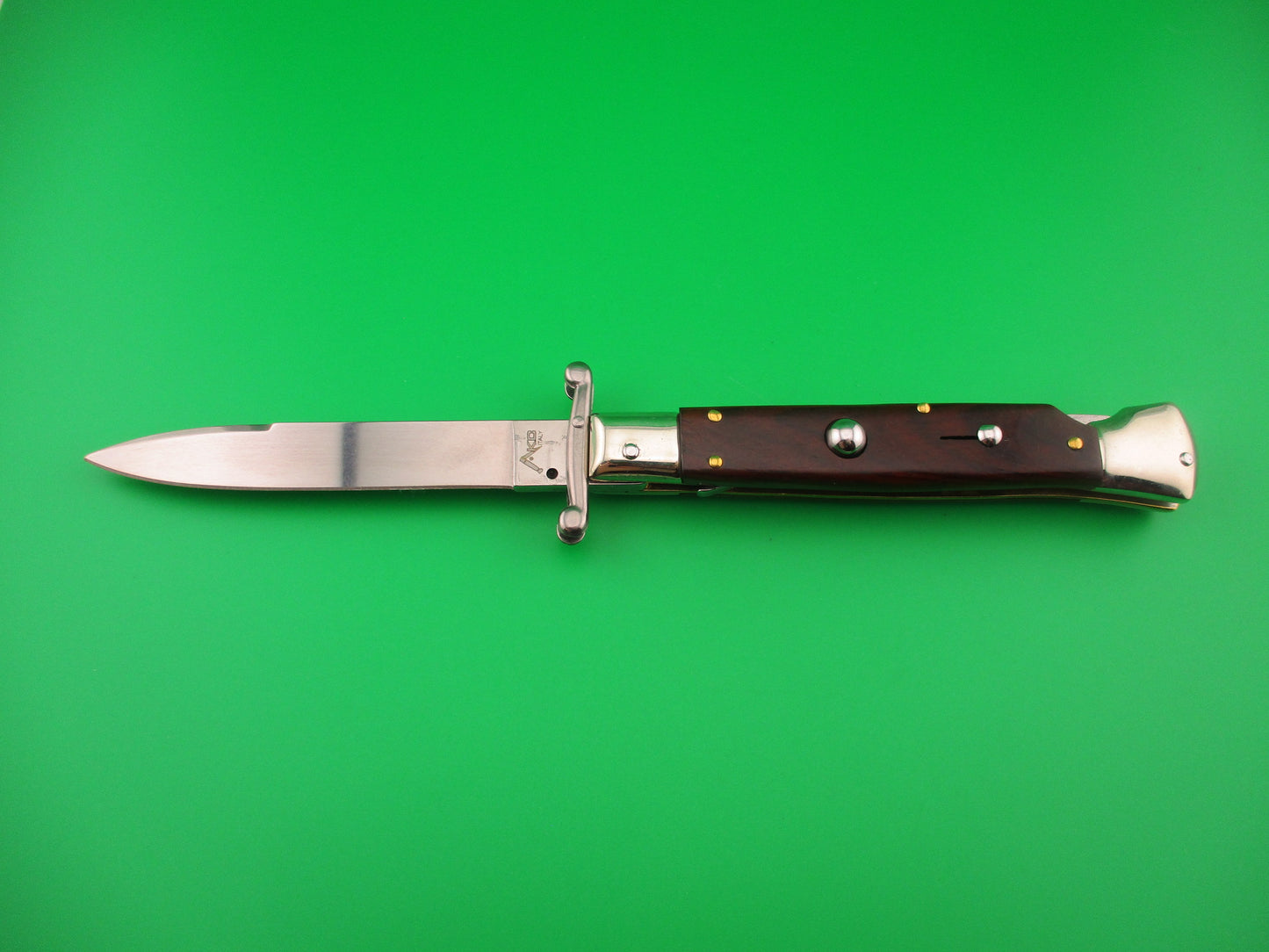 z AKC Italy 23cm Italian Swing guard Rosewood handled automatic knife