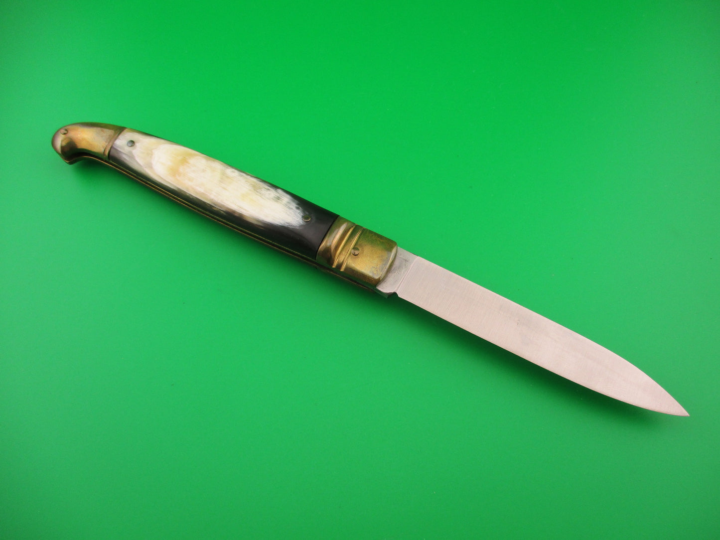 SAFARINOX ITALY by MAGRO 24cm Italian Birds Head Lever knife Brass horn