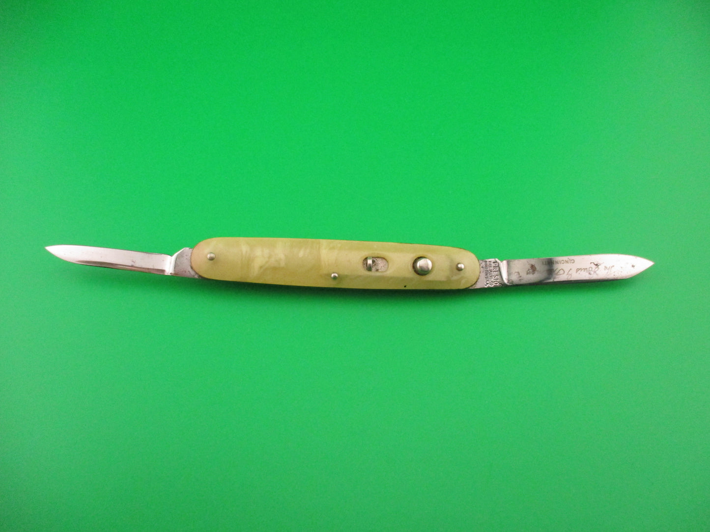 PRESTO 600S Medium double Onyx celluloid Louis Freeman Co etched automatic knife