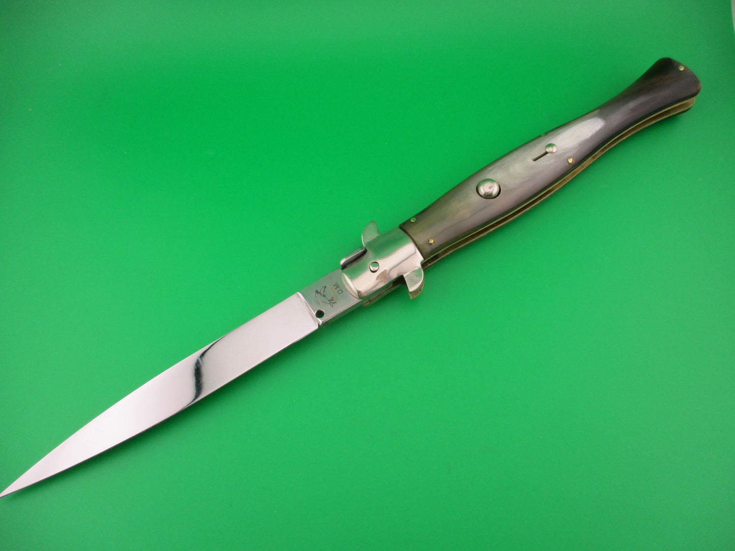 AROSA MANIAGO ITALY DM 33cm Italian Picklock Wasp body Tri Color Horn automatic