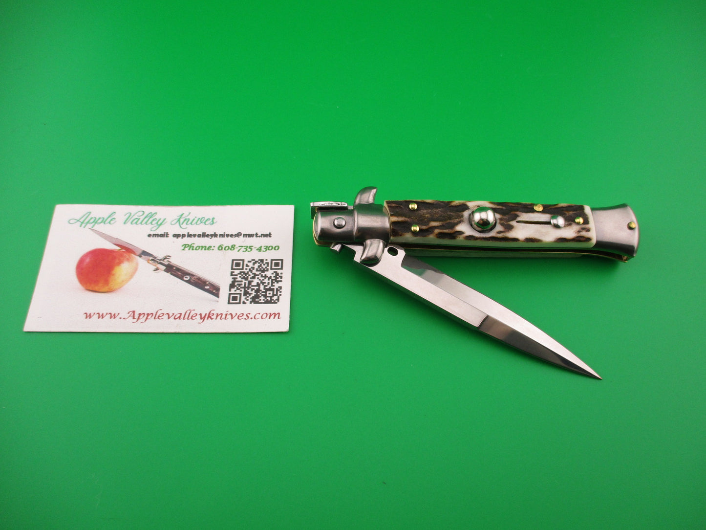 INOX 23cm Italian Transitional 1970s Vintage swivel bolster automatic knife