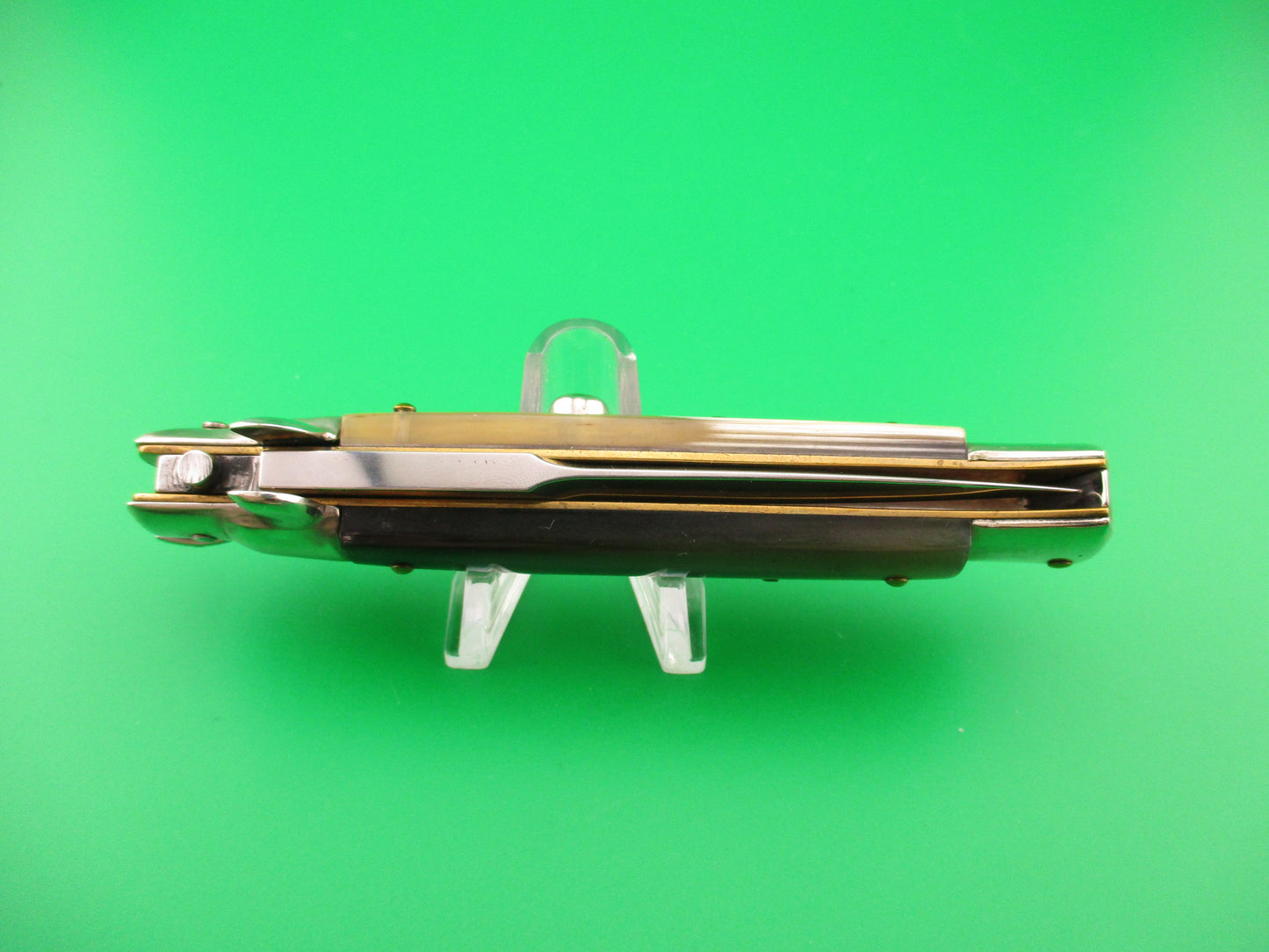 Walt's Latama ITALY (cat stamp) 23cm Italian stiletto Brazilian horn automatic knife