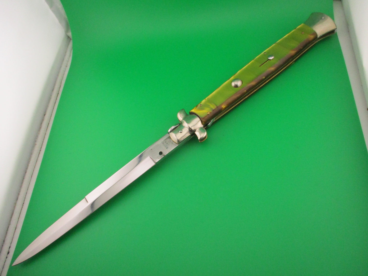 ROSTFREI ITALY 45cm Italian 18 inch stiletto Gold Acrylic automatic knife