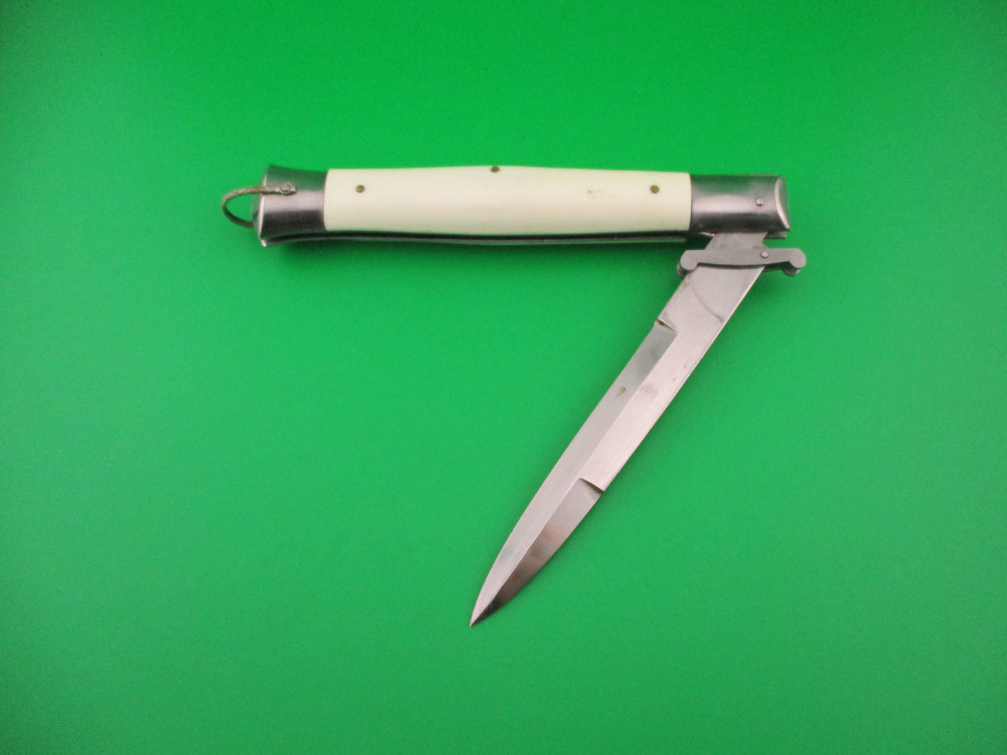 Rizzuto Estileto Milano 28cm Japanese Swing guard White vintage automatic knife