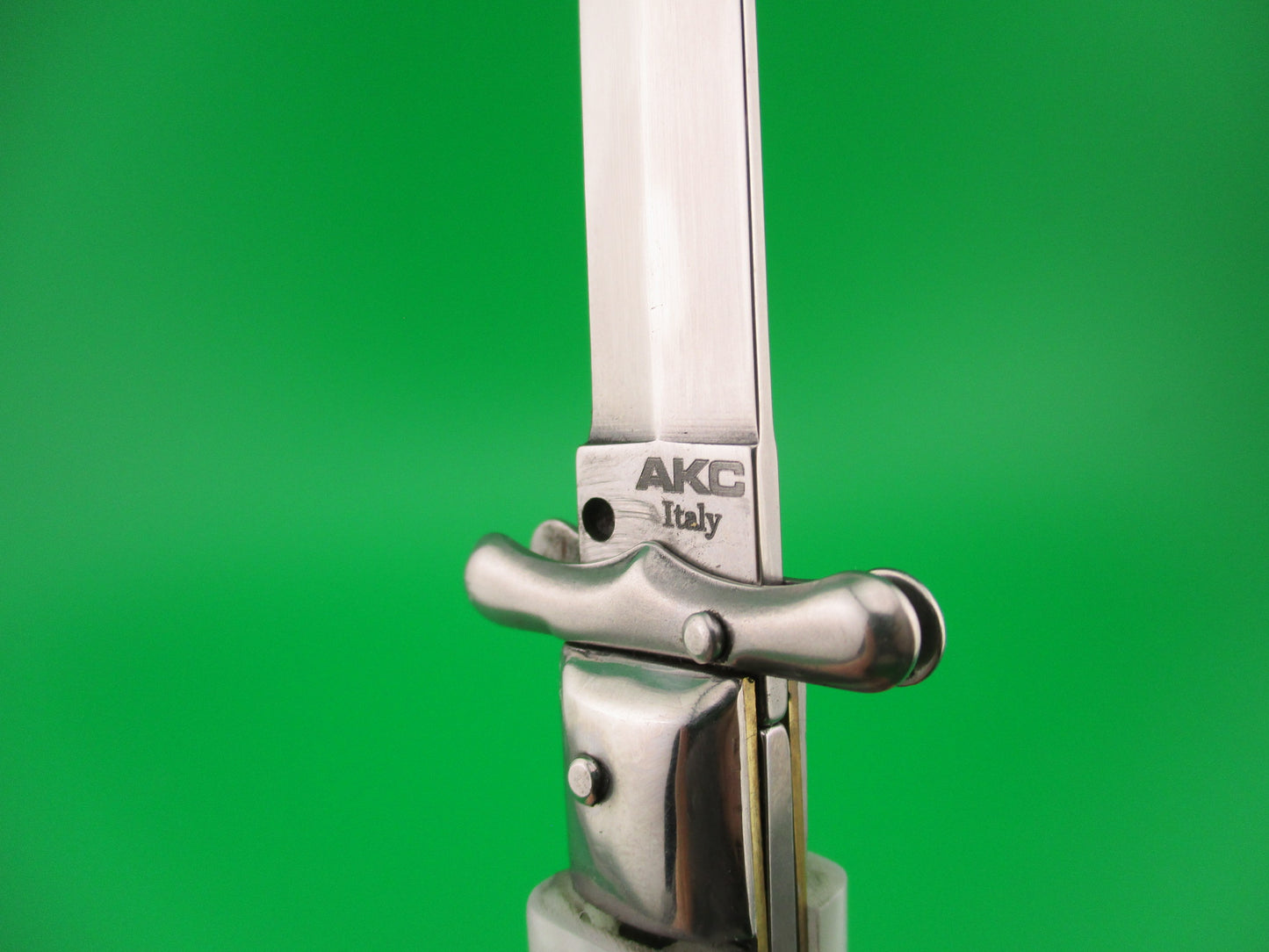 AKC ITALY 19cm Italian Medici Swing Guard Pearlex automatic knife