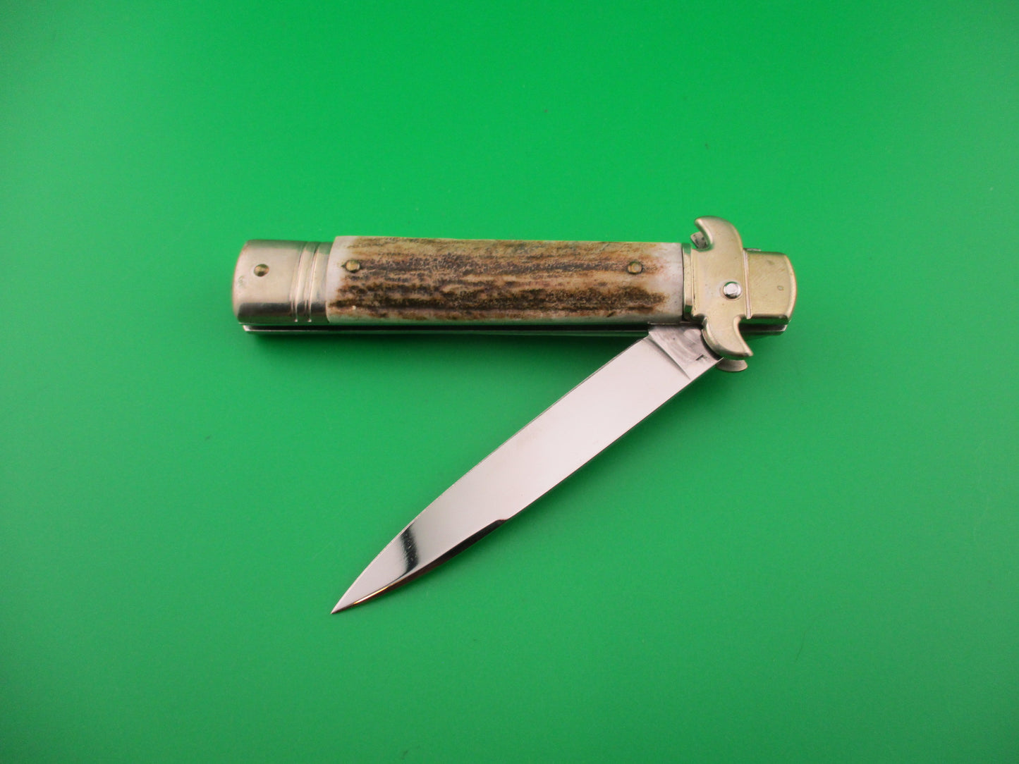 Leverletto by Bill DeShivs AKC Italy 20cm Italian Stag lever guards automatic knife