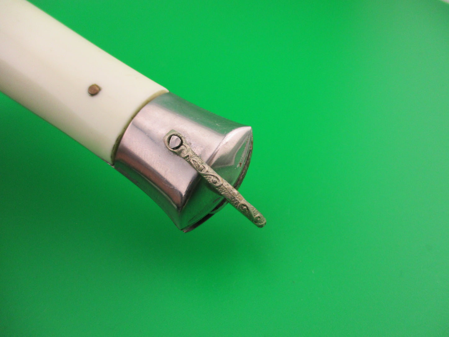 Rizzuto Estileto Milano 28cm Japanese Swing guard White vintage automatic knife