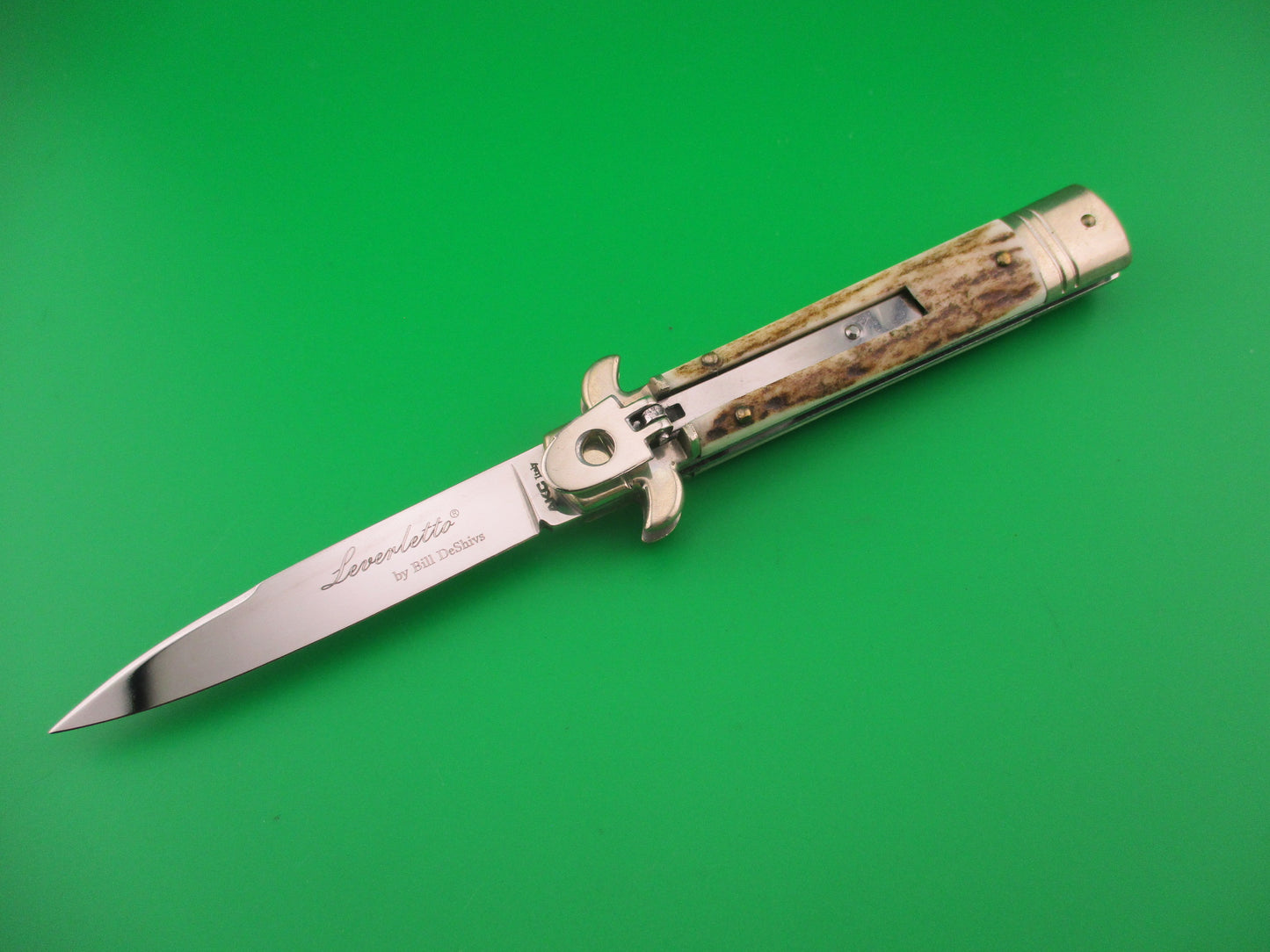 Leverletto by Bill DeShivs AKC Italy 20cm Italian Stag lever guards automatic knife