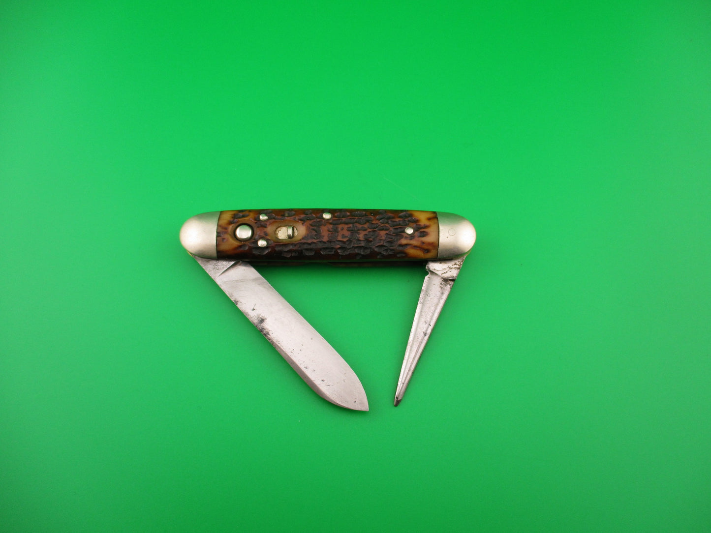 z SHAPLEIGH H.D.W. CO D.E. large 3 3/4" vintage double with leather punch blade