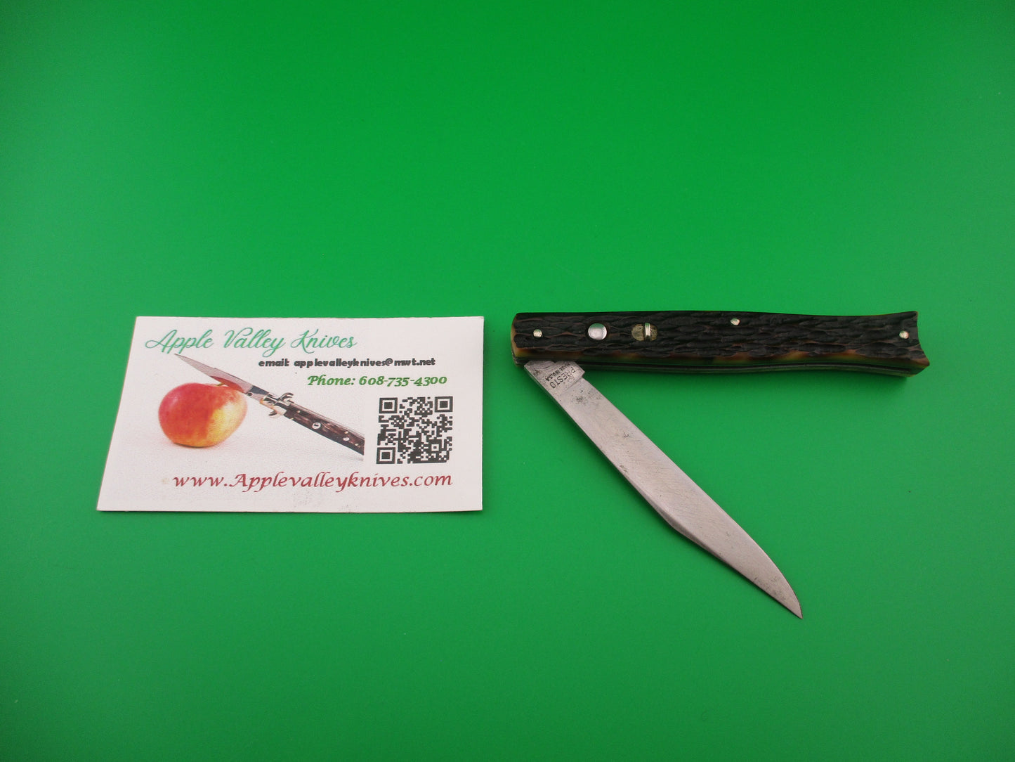 PRESTO #6000S Fishtail Jigged Bone scales Vintage switchblade knife