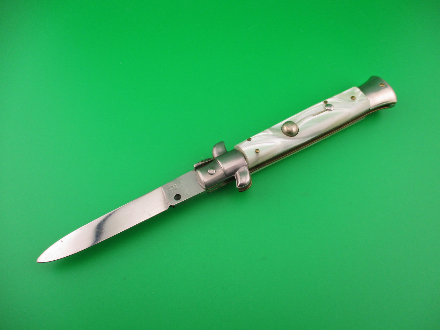 Rostfrei Kissing Crane 21cm Italian Swivel bolster stiletto Pearlex automatic knife