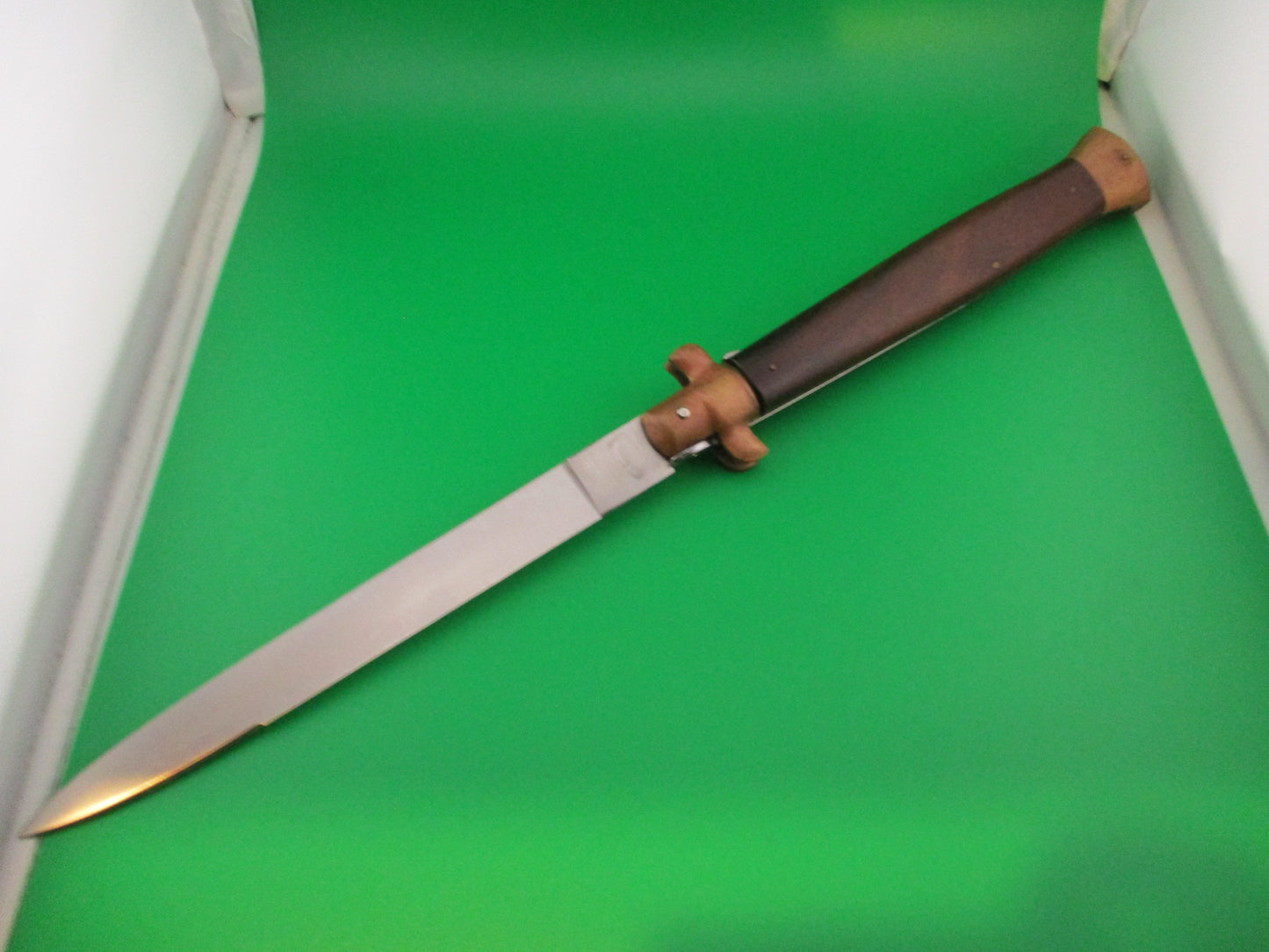 Rostfrei 45cm Italian Stiletto Wood/Brass 18 inch Swivel bolster automatic knife