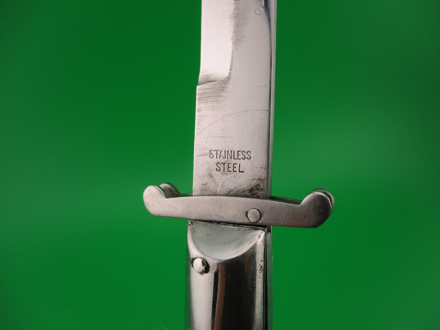 Rizzuto Estileto Milano Vintage 22cm Japanese White Swing Guard switchblade