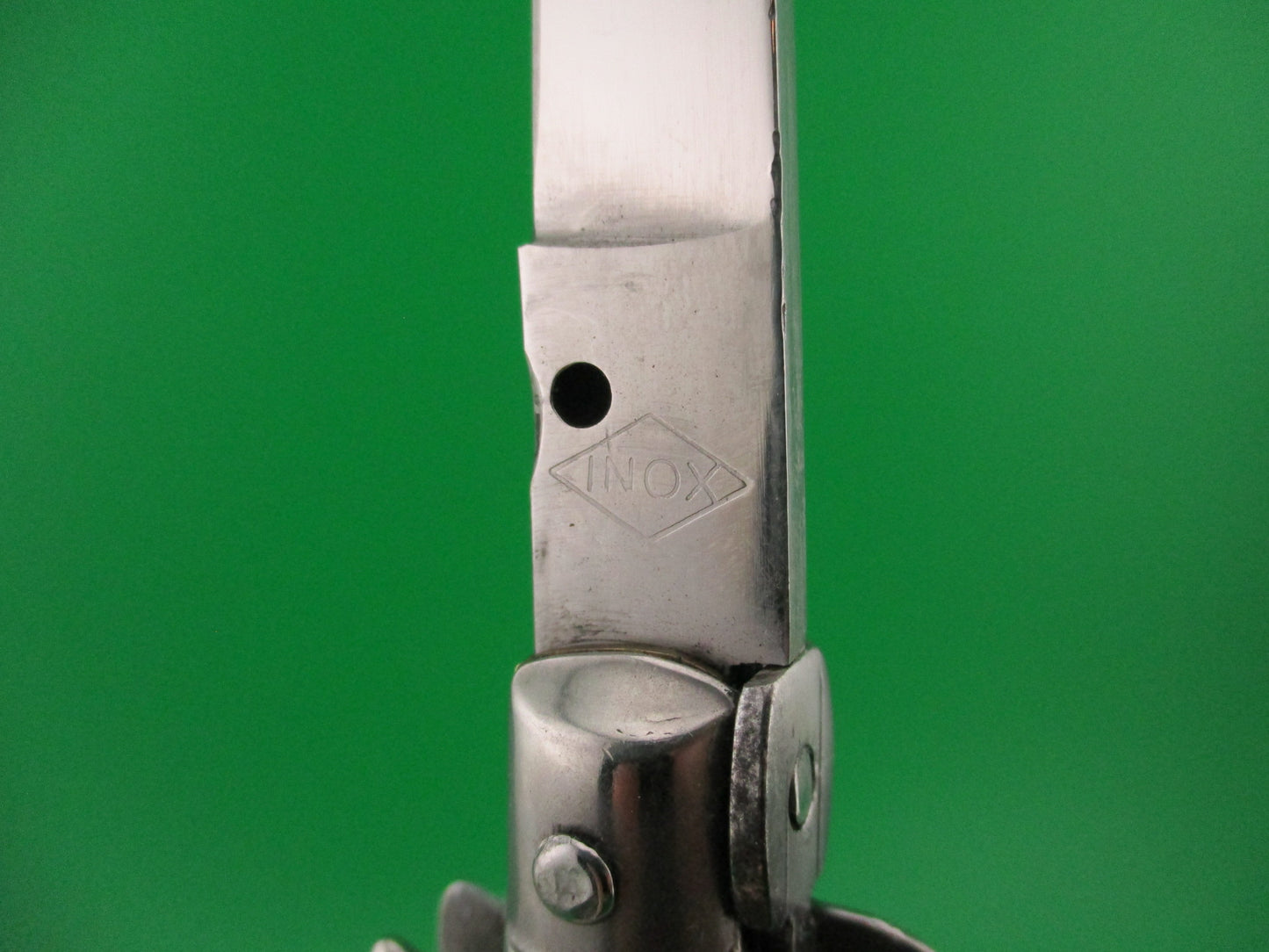 INOX Diamond 28cm Italian Stiletto Skull & Roses Black Scrimshaw automatic knife