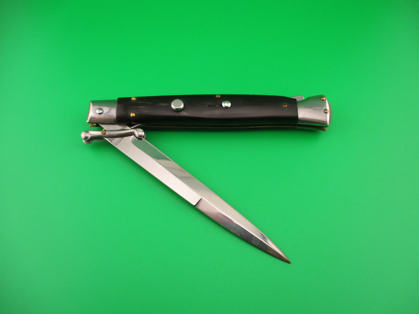 LIMITED EDITION 2004 28cm Italian Swing Guard Frank B Dark horn automatic knife