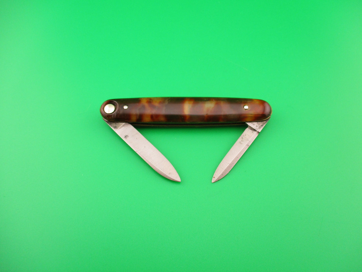 Press Button Knife Co #102 medium double Tortoise celluloid automatic knife