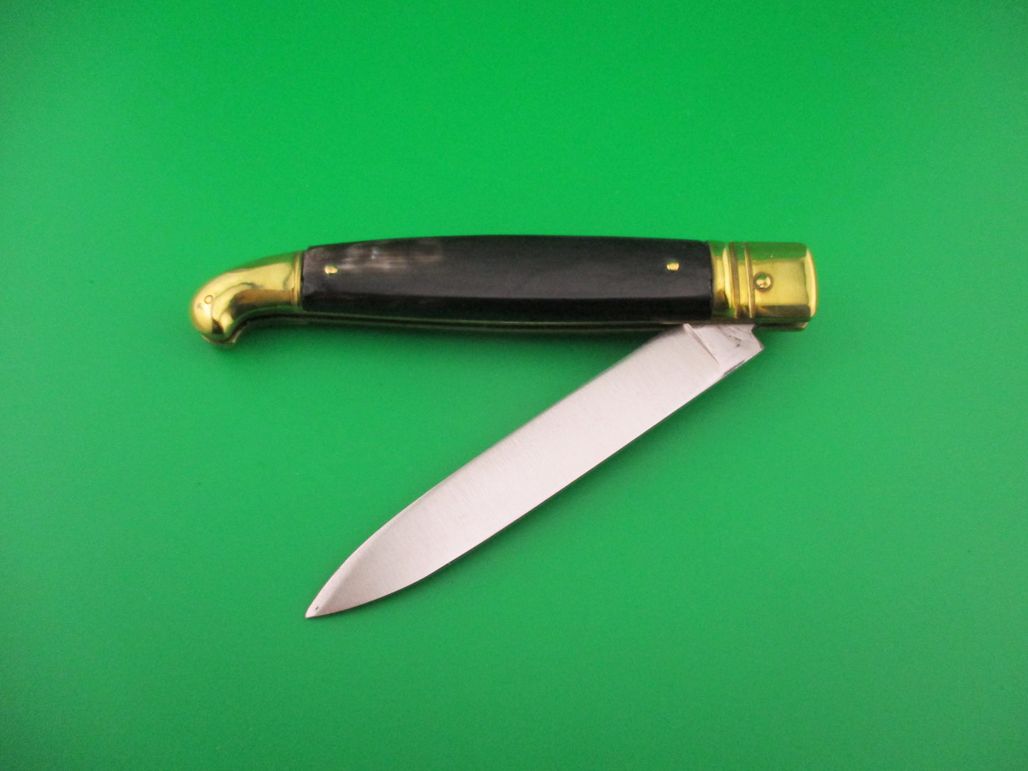 SAFARINOX ITALY by MAGRO 24cm Italian Birds Head Lever knife Brass horn