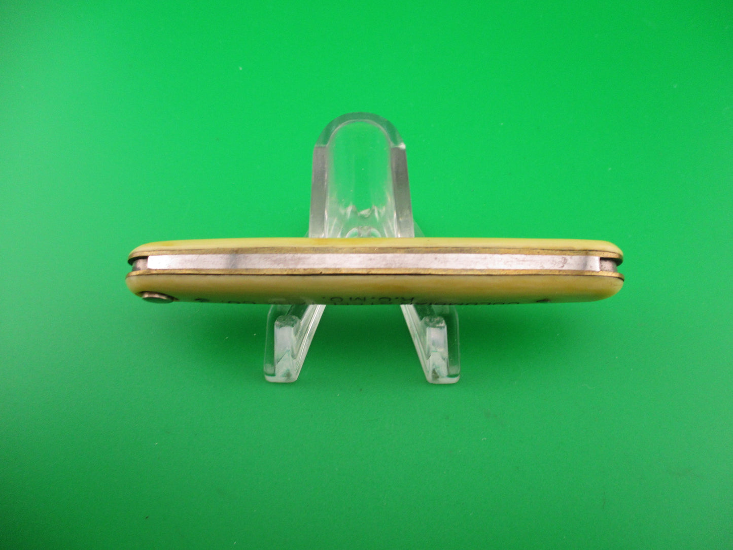Press Button Knife Co Medium double Ivory cell Columbian Steel Tanks switchblade