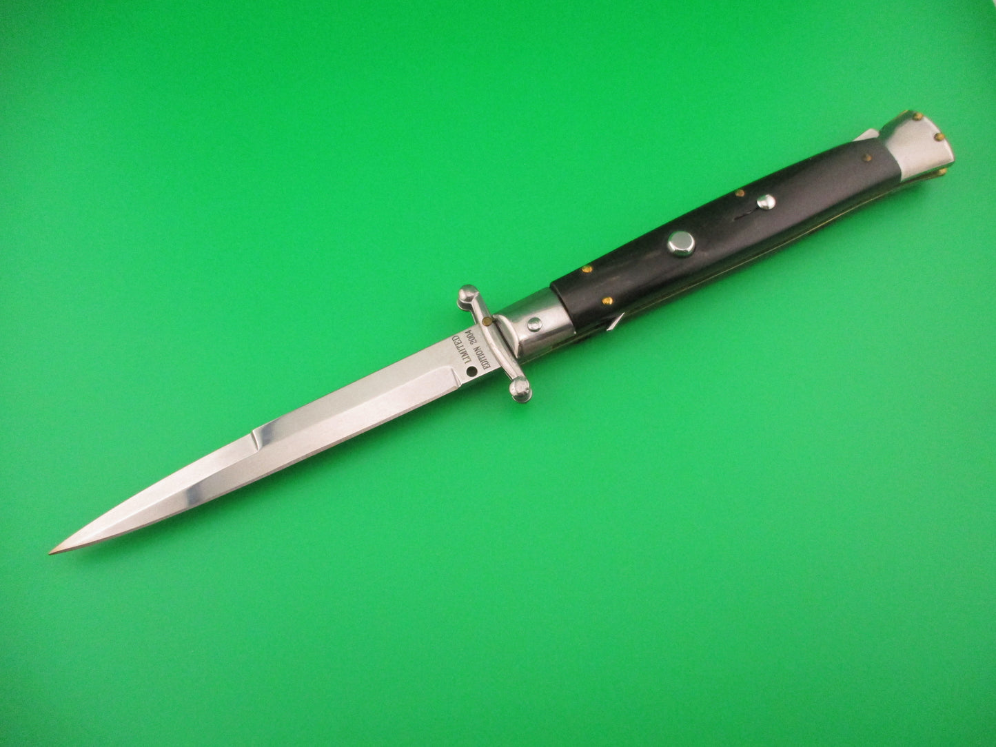 LIMITED EDITION 2004 28cm Italian Swing Guard Frank B Dark horn automatic knife