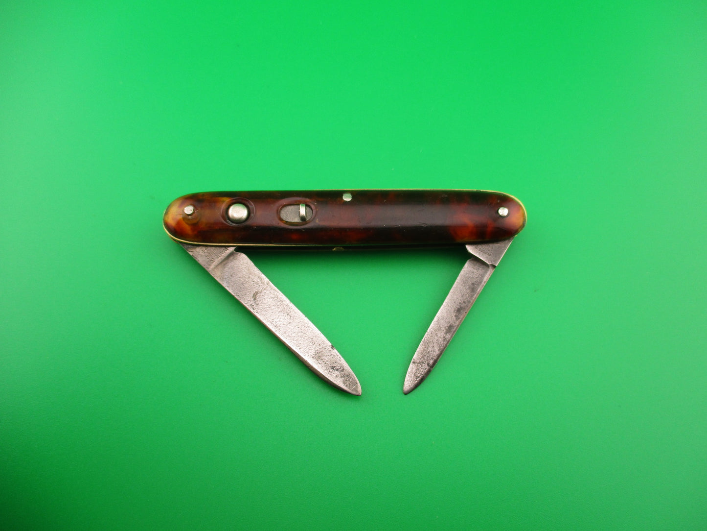 WADE & BUTCHER Schrade contract Double Tortoise celluloid vintage switchblade knife