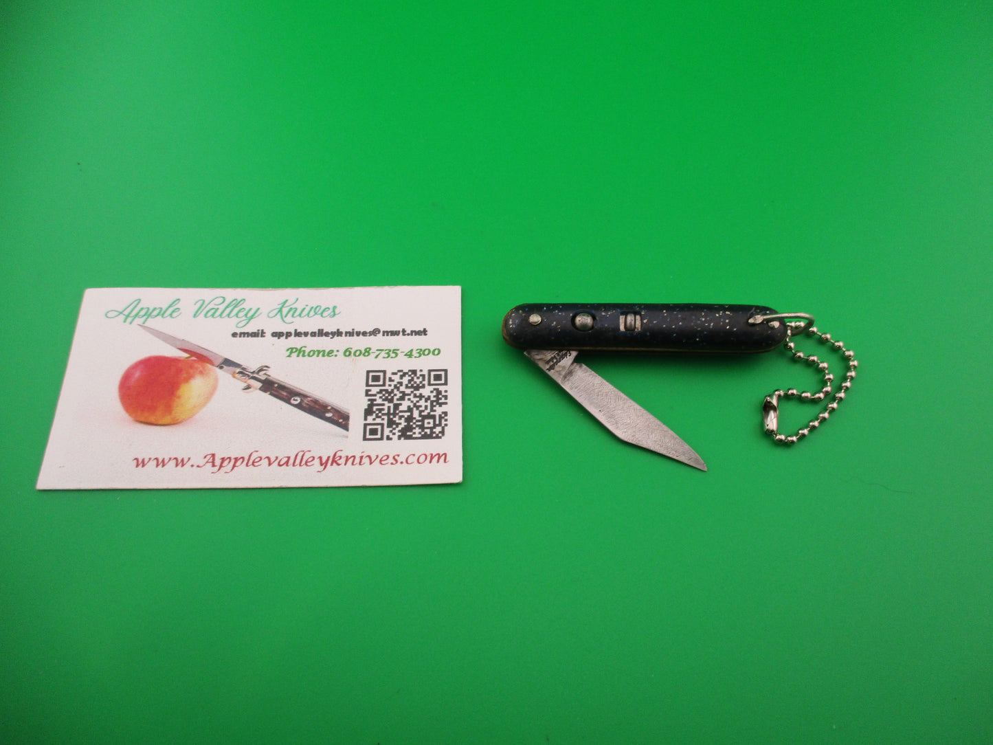 Edgemaster Keychain MyTmite vintage Blue sparkle switchblade knife