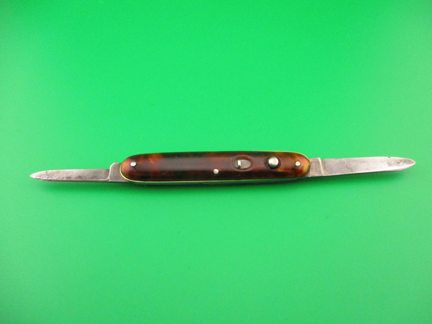 WADE & BUTCHER Schrade contract Double Tortoise celluloid vintage switchblade knife